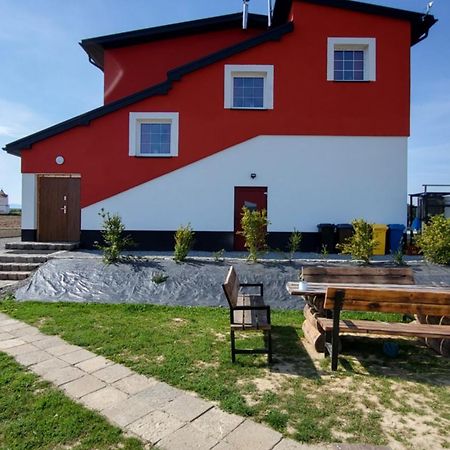 Apartamenty Czerwona Stodola Kłodzko Eksteriør billede